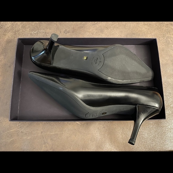 Brand New Prada High Heel Pump - Picture 6 of 6